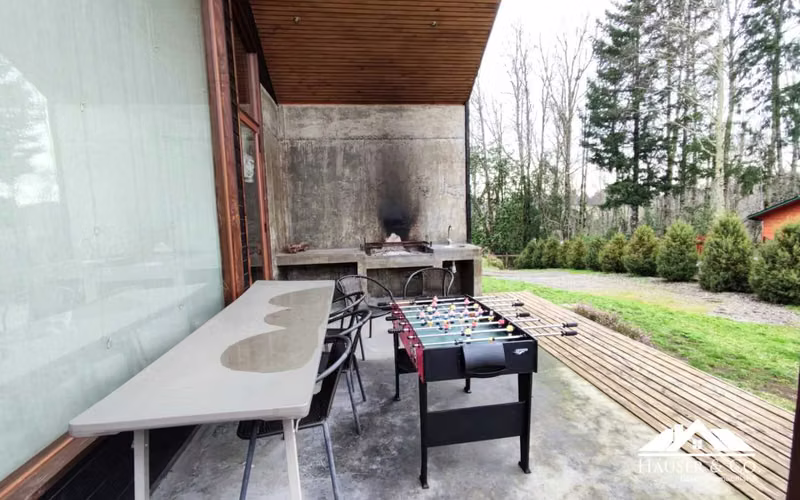 Casa en venta en Villarrica 4 dorm 4baños alto estandar de construccion