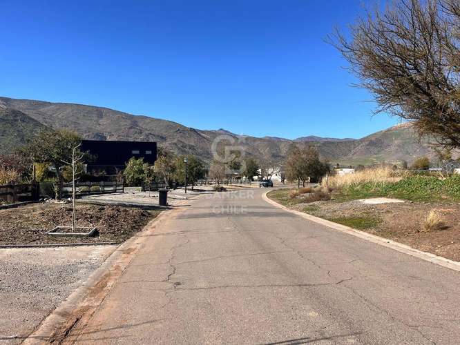Sitio, gran oportunidad!!- Las Brisas de Chicureo
