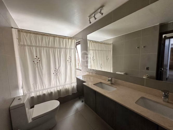Casa Condominio Vista Norte Despejada