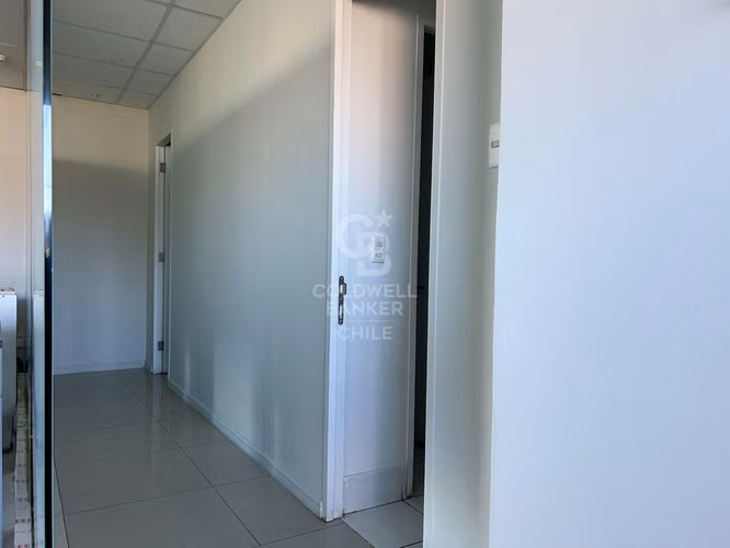 Oficina Cerro Colorado, Las Condes