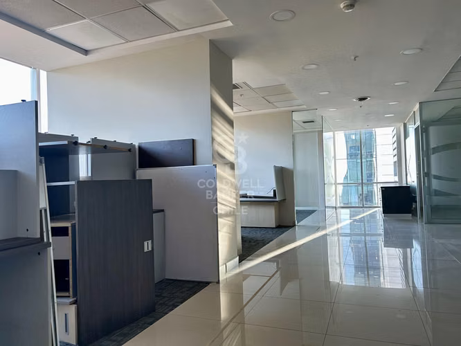 Oficina Cerro Colorado, Las Condes