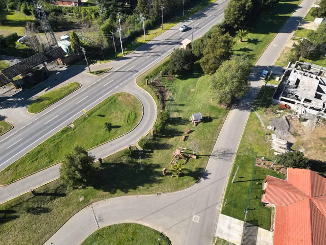 Hermoso sitio plano en Condominio Mitrinhue  (114647)