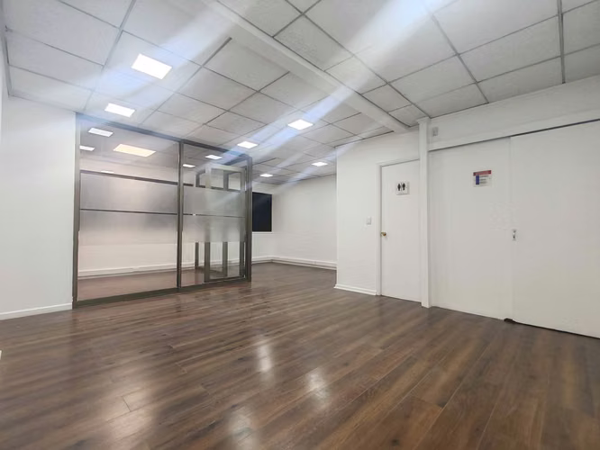 VENDO  OFICINA METRO MANQUEHUE 1 PRIVADOS (114692) - Imagen 11