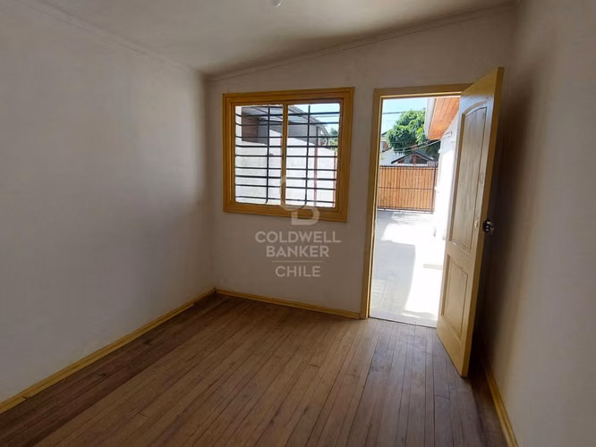VENDE casa con proyección comercial