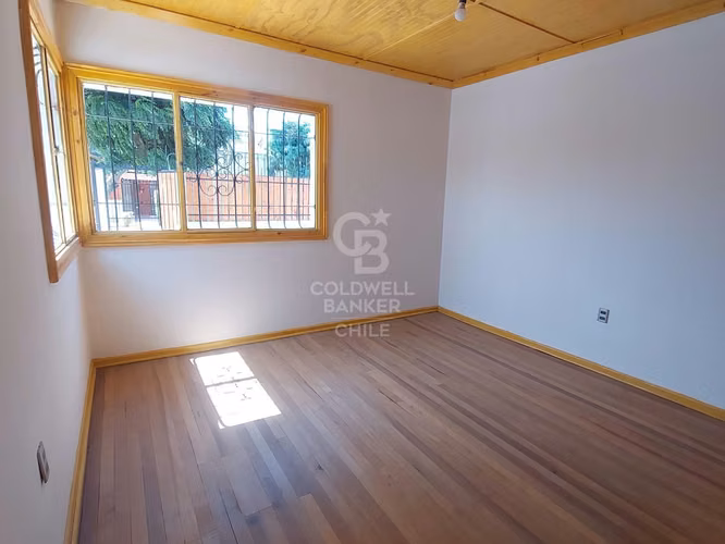 VENDE casa con proyección comercial