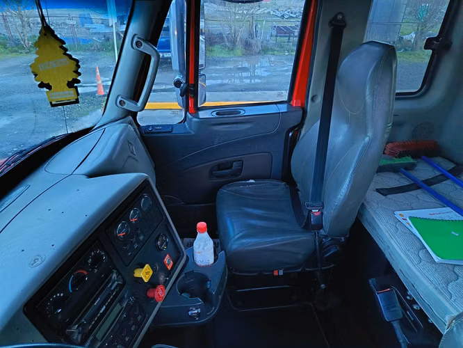 TRACTO CAMION INTERNATIONAL 8600 AÑO 2016