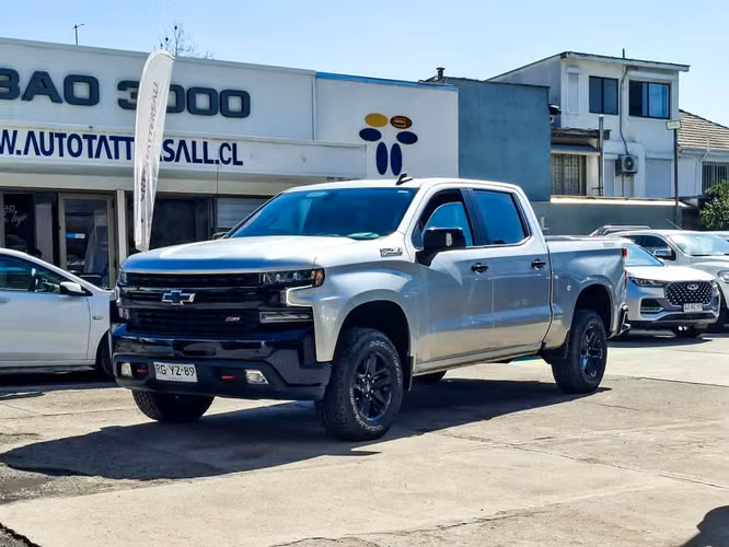 CHEVROLET SILVERADO 2022