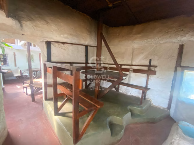 Venta Comercial - Cabañas independientes y Restaurant