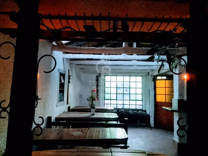 Venta Comercial - Cabañas independientes y Restaurant