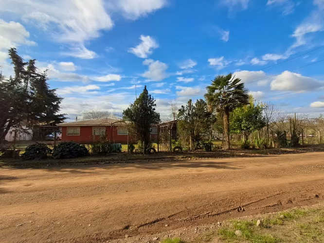 7,2 Há Agricola Planas, Casa De 100m2, Luz, Agua Potable