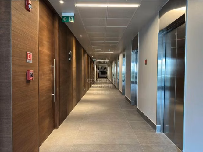 Oficinas en Arriendo – Edificio Clase A en Providencia
