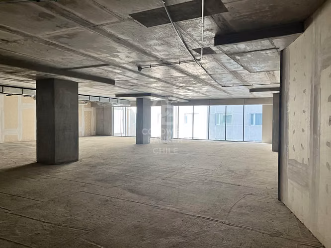 Oficinas en Arriendo – Edificio Clase A en Providencia