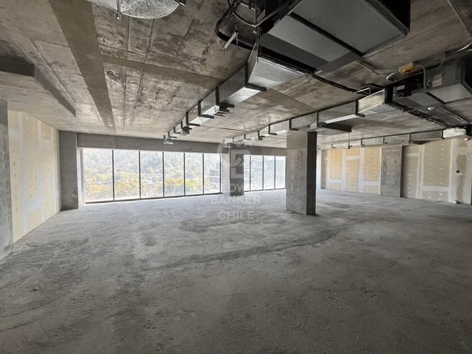 Oficinas en Arriendo – Edificio Clase A en Providencia