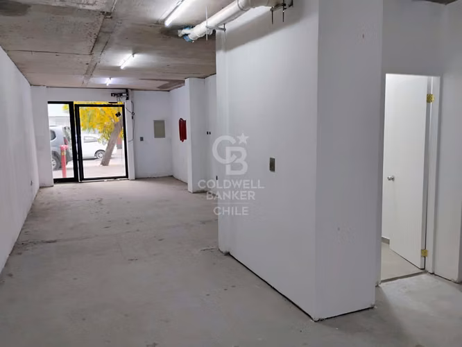 Local Comercial de 62m2 en calle Arturo Prat