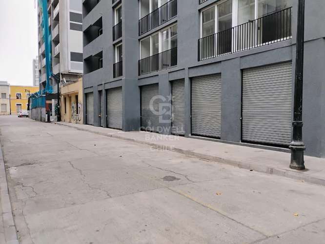 Local Comercial de 45 m2 en calle San Isidro - Imagen 2
