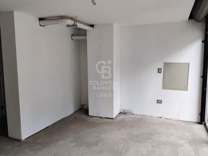 Local Comercial de 36 m2 en Av. Rondizzoni - Imagen 2