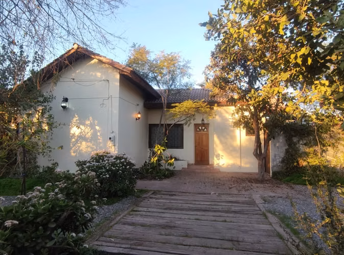Se Vende Amplia Casa Cerca De Plaza De Puente Alto