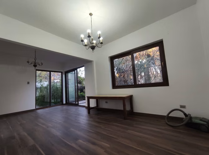 Se Vende Amplia Casa Cerca De Plaza De Puente Alto