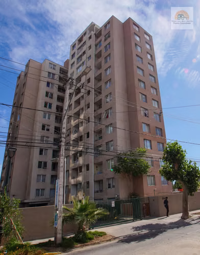 Se vende  práctico y amplio departamento en La Cisterna - Imagen 19