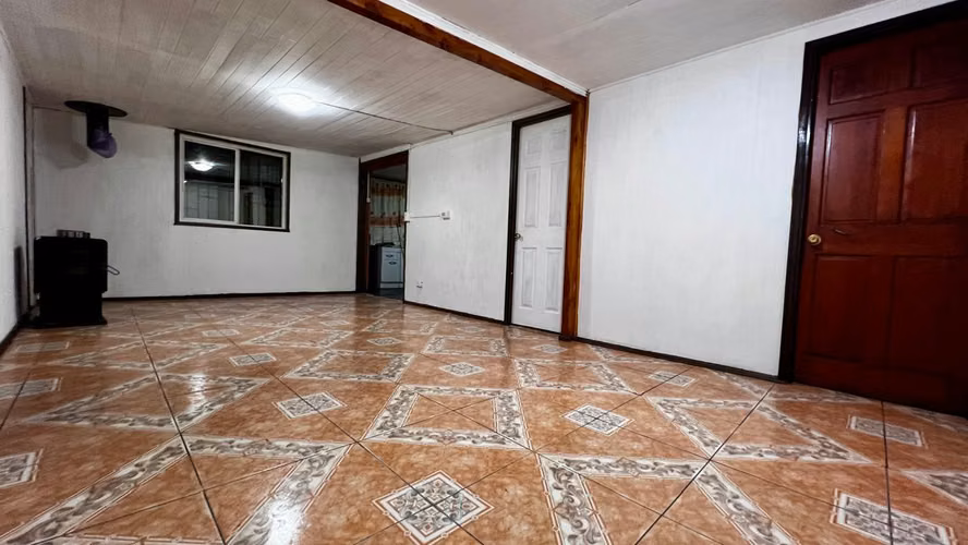 Vendo  Temuco Casa Esquina Con Local Comercial
