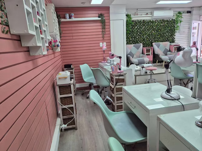 Se Vende Derecho de LLaves de Salon de Bellez (115716)