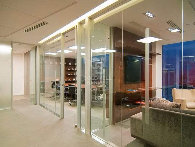 Moderno Edificio en Nuevas Las Condes