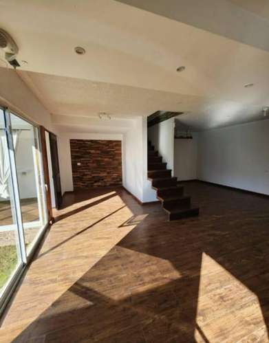 Hermosa Casa Sector Azul de Nogales - Imagen 13