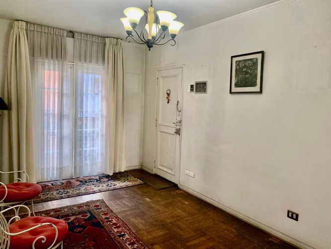 SE VENDE DEPARTAMENTO ANTIGUO //SANTIAGO (115920)