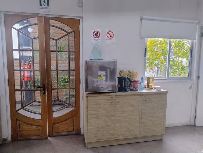 Venta Gran Galpón Industrial 1.203 M² | Excelente Conectividad