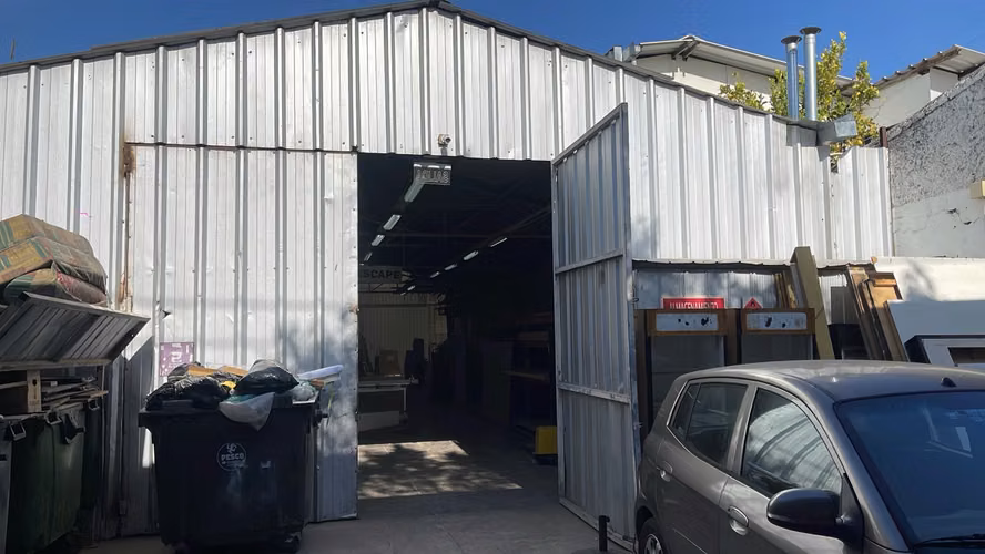 Venta Gran Galpón Industrial 1.203 M² | Excelente Conectividad