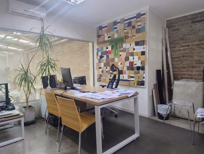 Venta Gran Galpón Industrial 1.203 M² | Excelente Conectividad