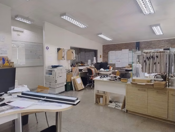 Venta Gran Galpón Industrial 1.203 M² | Excelente Conectividad