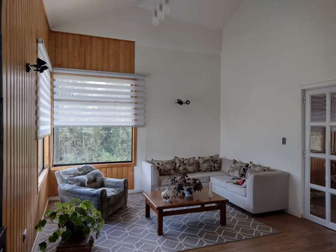 Casa amplia en parcela de 5.448 mts2 sector Panitao - Imagen 8