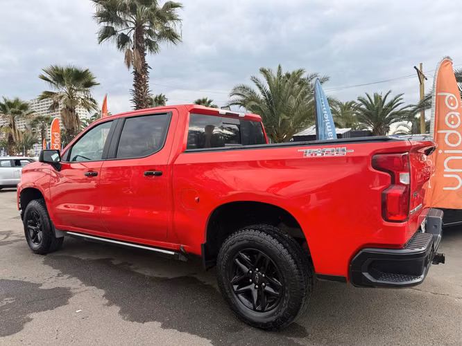 CHEVROLET SILVERADO LTZ CC 5.3L 4WD 2020