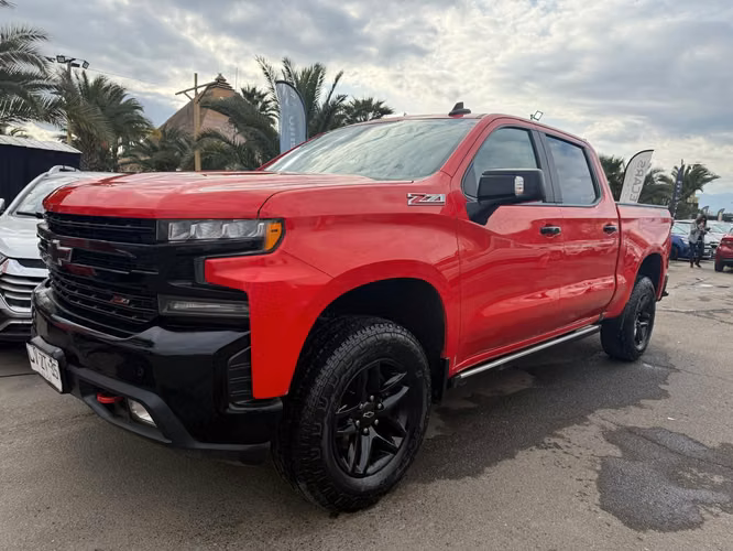 CHEVROLET SILVERADO LTZ CC 5.3L 4WD 2020