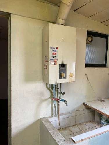 CASA EN VENTA EN AVENIDA CHILE - CHILLAN - Imagen 12