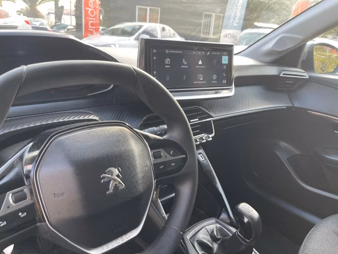 PEUGEOT 208 2023