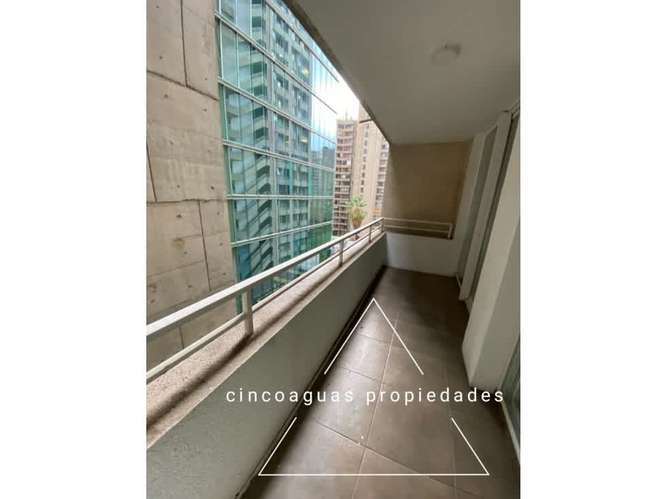 Precio oferta, imperdible,en el corazón de Santiago - Imagen 9