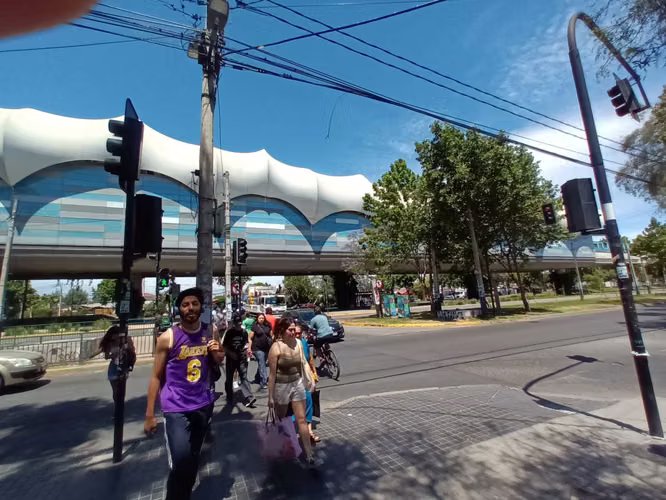 Metro Las Parcelas para remodelar  en Maipú (116352)