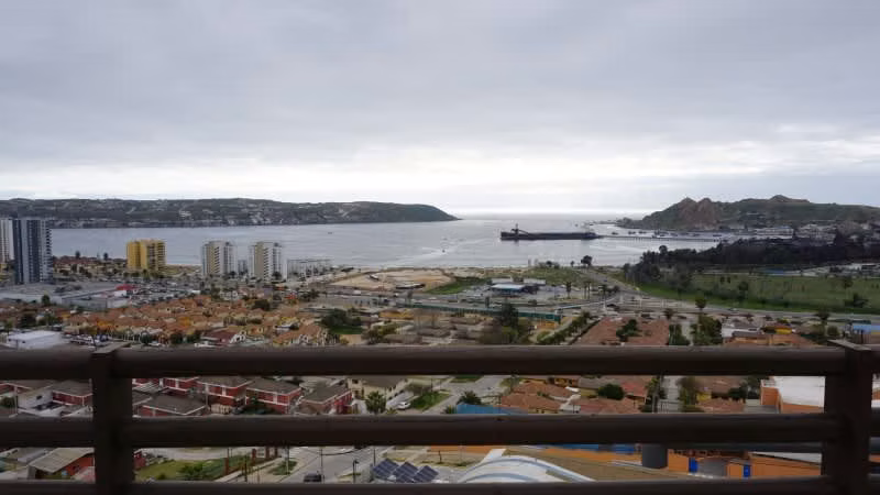 Departamento FRENTE A PLAYA LA HERRADURA