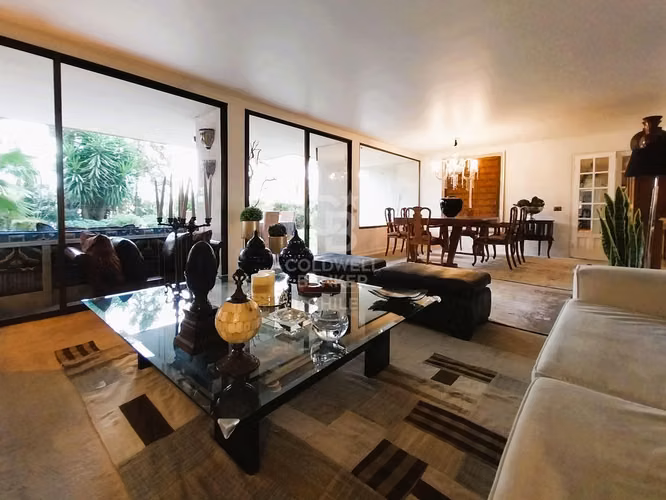 OPORTUNIDAD: Portal La Dehesa, Dpto. con jardín de 300 m2!