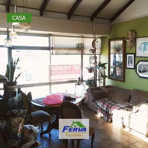 Se vende amplia casa y local comercial, Talcahuano centro