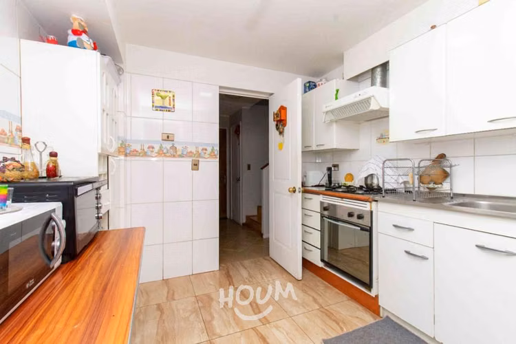 Casa en Pedro Riveros - Imagen 9