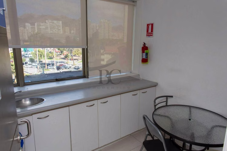 Se vende consulta médica. (117011)