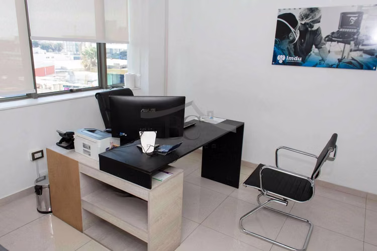 Se vende consulta médica. (117011)