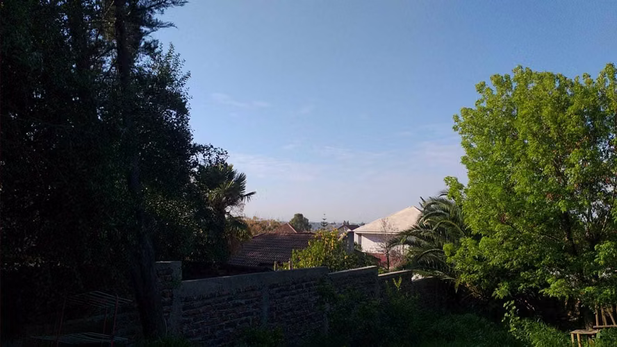 Casa con gran terreno/ 7D, 4 baños, piscina (117245)