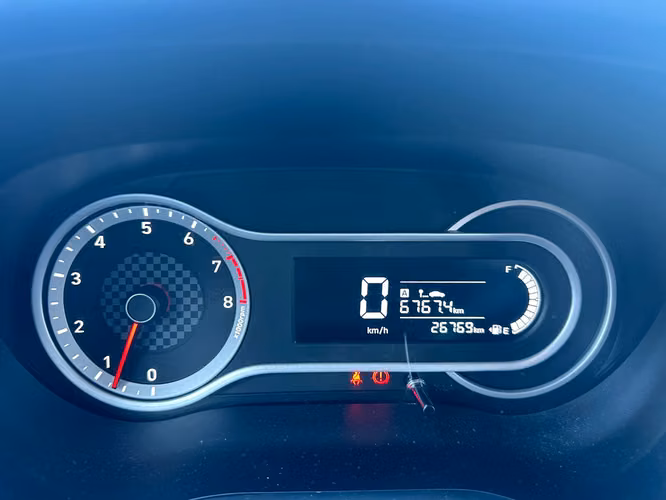 HYUNDAI GRAND i10 1.2 - Imagen 9