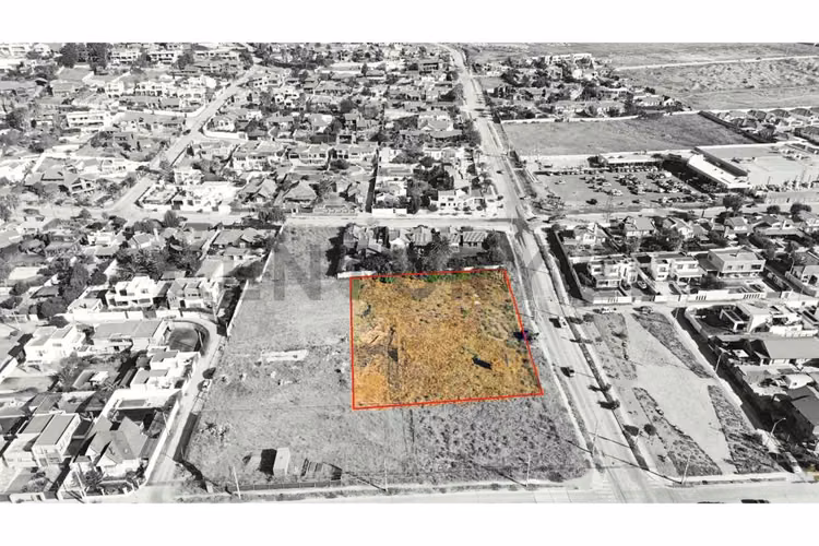 Se vende terreno comercial en Peñuelas, Coquimbo