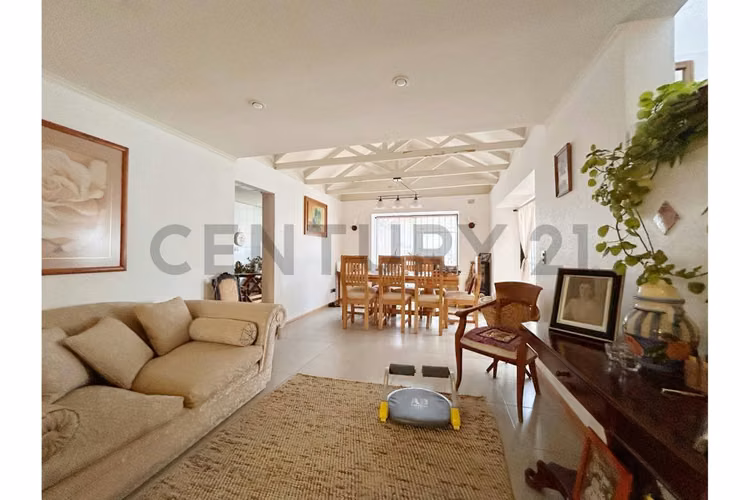 Se vende Casa en sector Rosario de Peñuelas