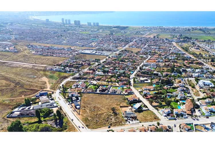 Se vende terreno de 9.000 mt2 en Peñuelas